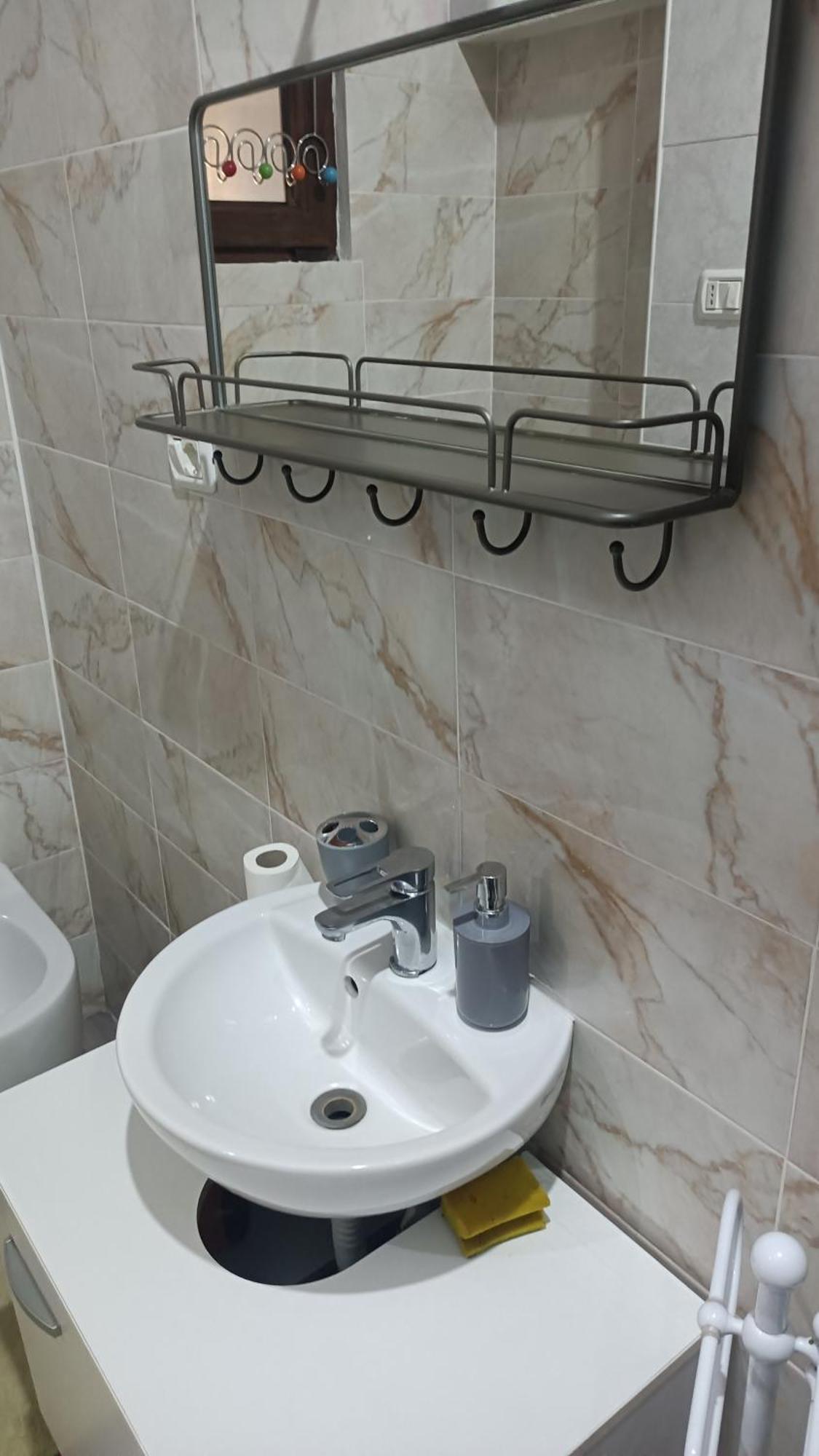 Sweet Apartment Suite Castelmerlo Bologna Bagian luar foto