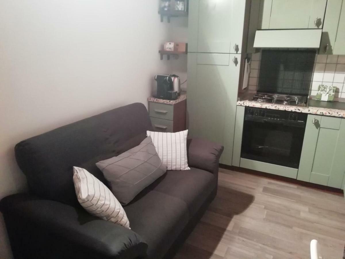 Sweet Apartment Suite Castelmerlo Bologna Bagian luar foto
