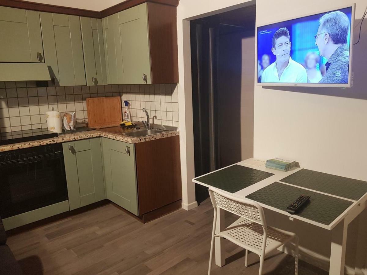 Sweet Apartment Suite Castelmerlo Bologna Bagian luar foto